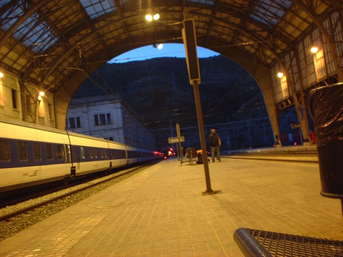 DNI Portbou
